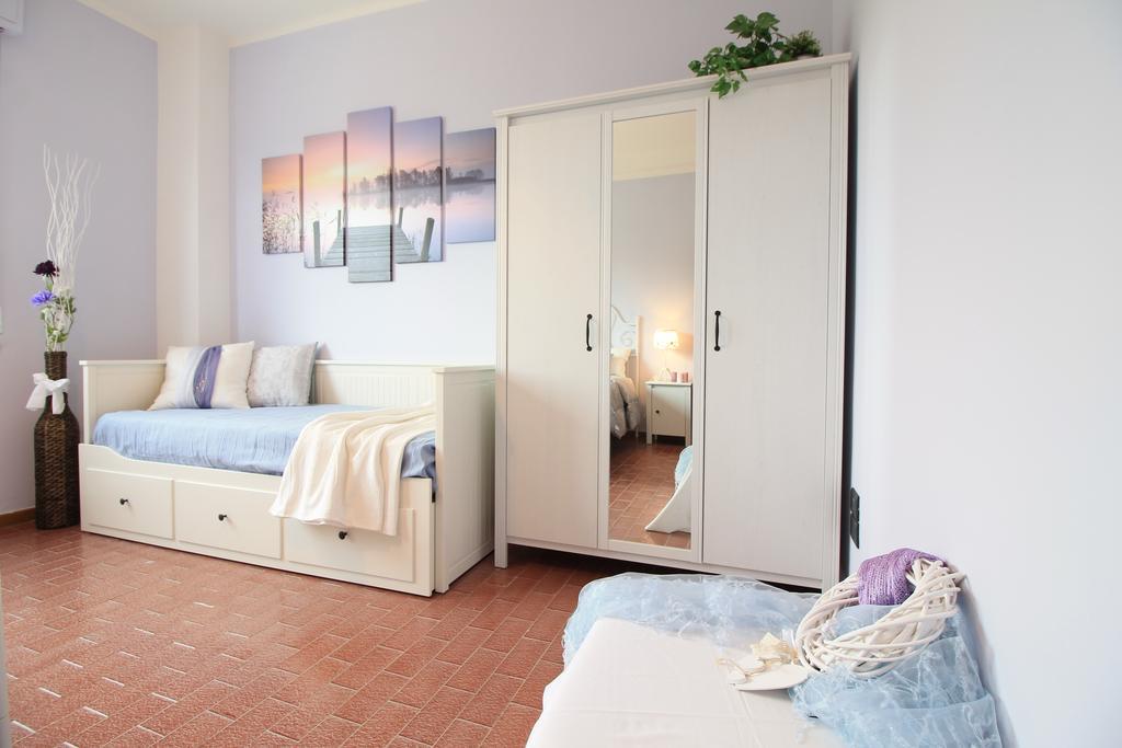 Il Borghetto Apartment San Lorenzo in Campo Ngoại thất bức ảnh