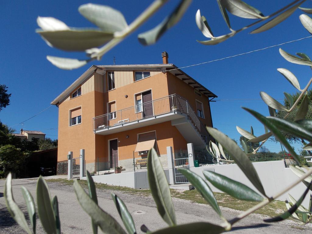Il Borghetto Apartment San Lorenzo in Campo Ngoại thất bức ảnh